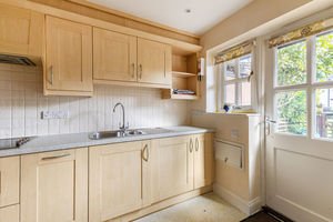 Photo 15- click for photo gallery